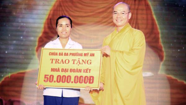 Nhân lên những giá trị nhân văn mùa Phật đản