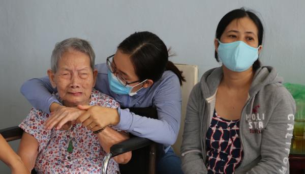 Viết dâng người đã ngã xuống đêm 2-4 