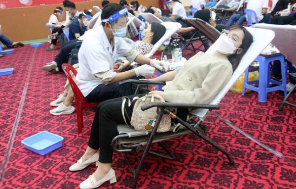 Tiếp nhận 362 đơn vị máu tại Ngày hội hiến máu tình nguyện năm 2022