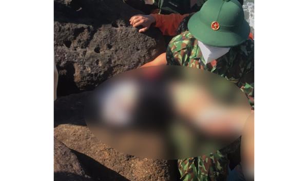 Đã tìm thấy thi thể bé trai cuối cùng trong vụ lật tàu du lịch tại biển Cửa Đại