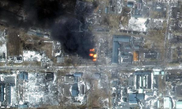 Thành phố cảng chiến lược Ukraine tan hoang sau pháo kích